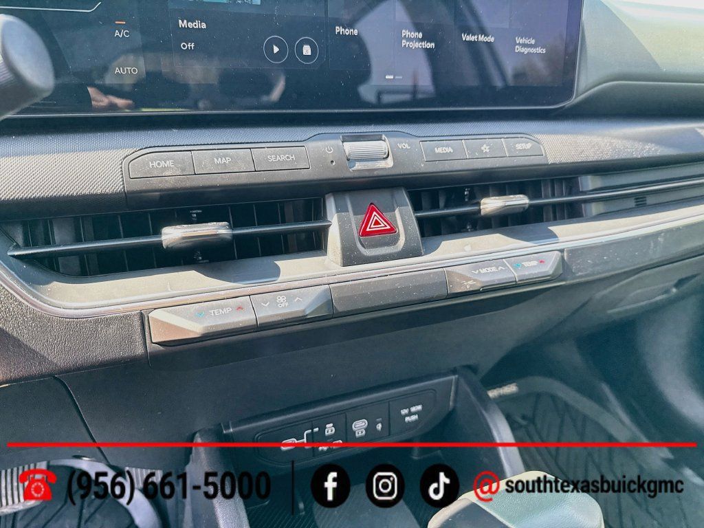 Used 2025 Kia K4 EX FWD image 18