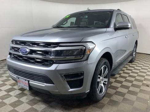 Used 2024 Ford Expedition Max Limited image 2