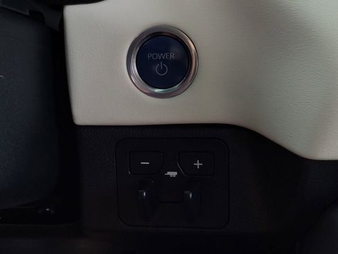 Used 2023 Toyota Sequoia Capstone image 28