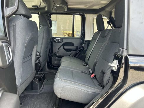 Certified 2025 Jeep Wrangler Unlimited Sport AWD/4WD image 14