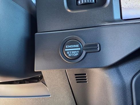 New 2025 Ford Bronco Big Bend w/ Black Diamond Package image 19