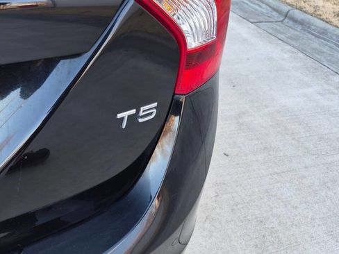 Used 2015 Volvo V60 T5 Premier image 22