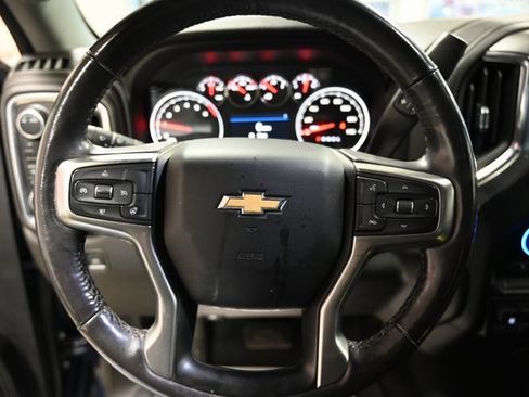 Used 2022 Chevrolet Silverado 2500 LT w/ Convenience Package image 21