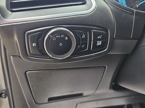 Used 2024 Ford Edge Titanium AWD/4WD image 23