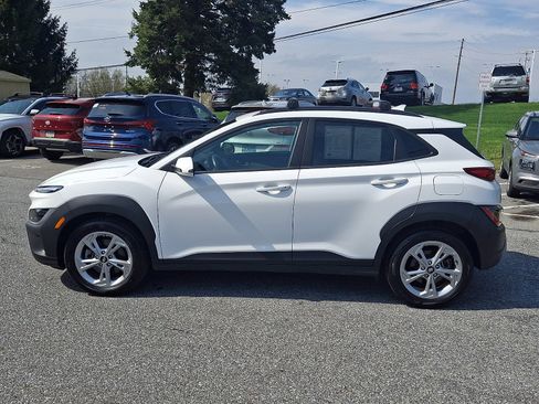 Certified 2023 Hyundai Kona SEL w/ Convenience Package AWD/4WD image 9
