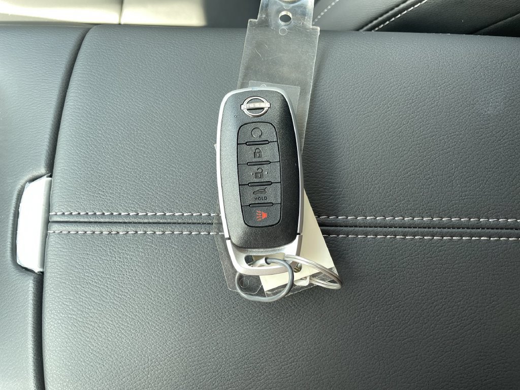Certified 2025 Nissan Murano SV AWD/4WD image 34