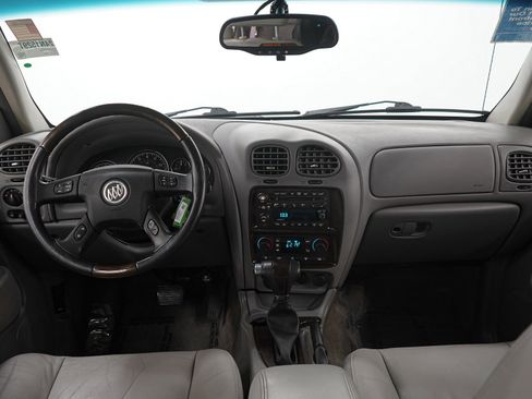 Used 2005 Buick Rainier CXL image 15