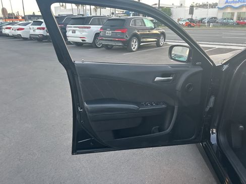 Used 2021 Dodge Charger GT w/ Driver Convenience Group image 24