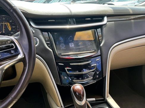 Used 2014 Cadillac XTS Platinum FWD image 6