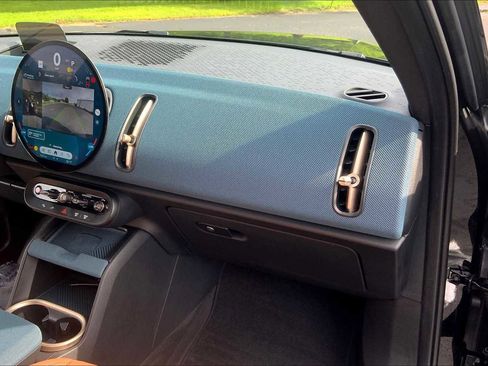 Used 2025 MINI Cooper Countryman S image 19