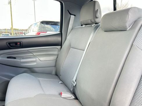 Used 2012 Toyota Tacoma 4x4 Double Cab w/ TRD Off-Road Pkg image 18