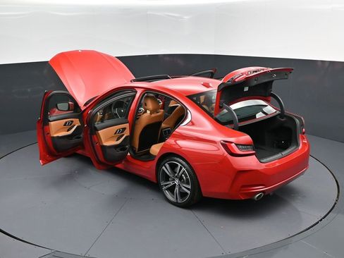 Certified 2024 BMW 330i Sedan image 47