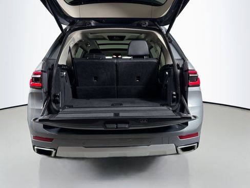 Certified 2023 BMW X7 xDrive40i w/ Premium Package image 28