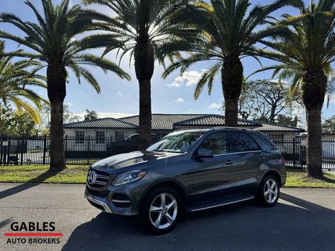 Used 2018 Mercedes-Benz GLE 350 image 4