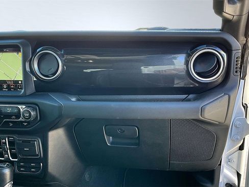 Certified 2021 Jeep Wrangler Unlimited Sahara image 18