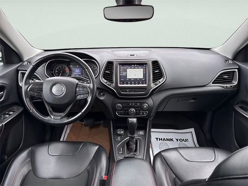 Used 2019 Jeep Cherokee Trailhawk w/ Comfort/Convenience Group image 12