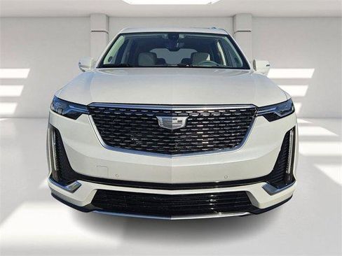 New 2025 Cadillac XT6 Premium Luxury w/ Technology Package image 8