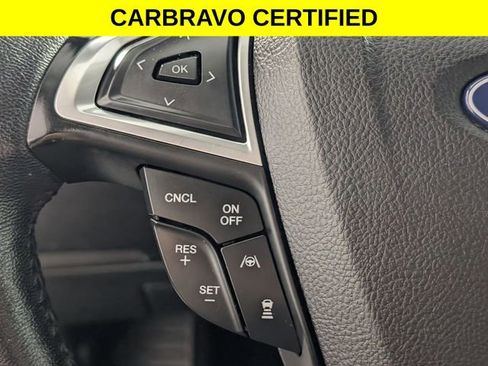 Used 2022 Ford Edge Titanium w/ Equipment Group 301A AWD/4WD image 16