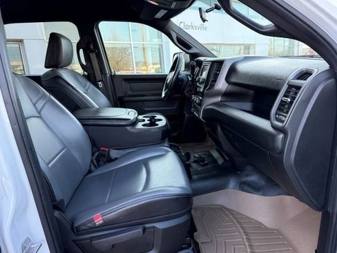 Used 2022 RAM 2500 Tradesman w/ Chrome Appearance Group image 21