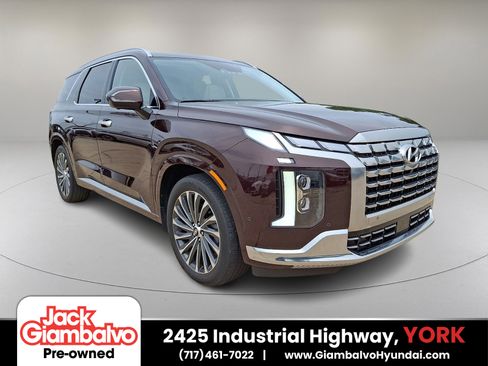 Used 2023 Hyundai Palisade Calligraphy w/ Cargo Package AWD/4WD image 1