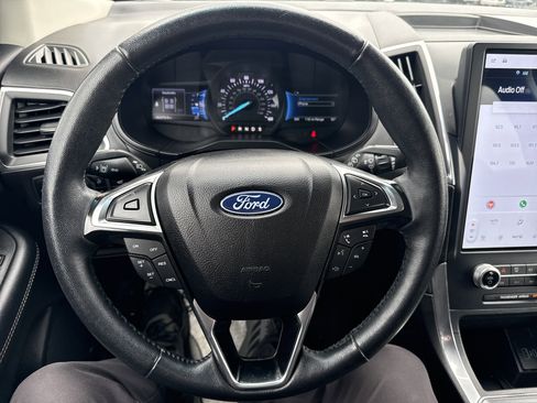 Certified 2023 Ford Edge Titanium AWD/4WD image 23