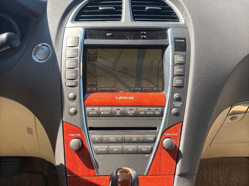 Used 2011 Lexus ES 350 FWD image 15