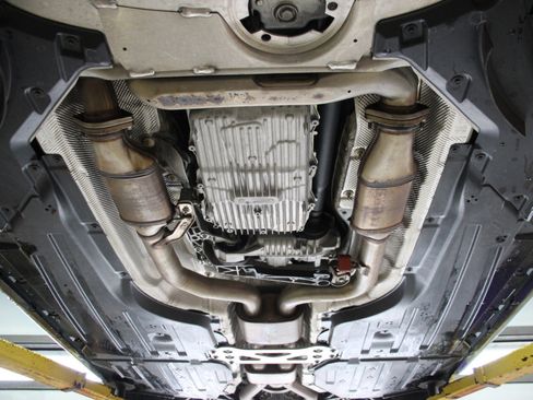 Used 2022 BMW M4 xDrive Competition image 95