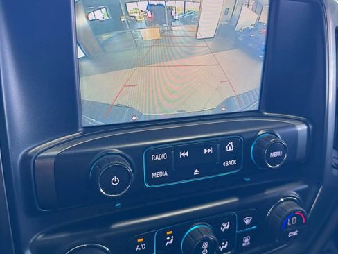 Used 2018 Chevrolet Silverado 1500 LT w/ LT Eassist Package image 25