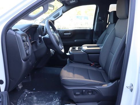 New 2026 Chevrolet Silverado 1500 Custom AWD/4WD image 5