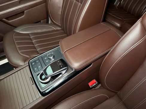 Used 2017 Mercedes-Benz GLS 450 4MATIC image 44