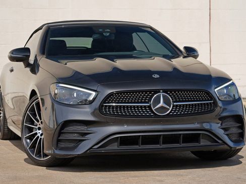 Used 2023 Mercedes-Benz E 450 Cabriolet w/ AMG Line image 4