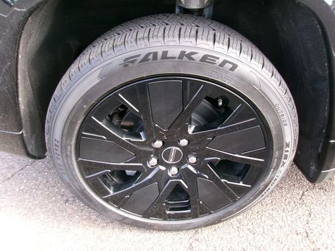 Used 2024 Jeep Wagoneer Launch Edition image 18