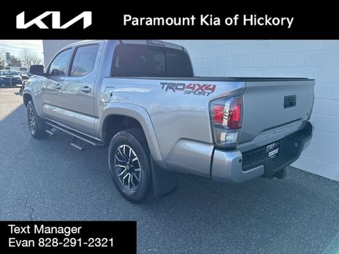 Used 2021 Toyota Tacoma TRD Off-Road image 5