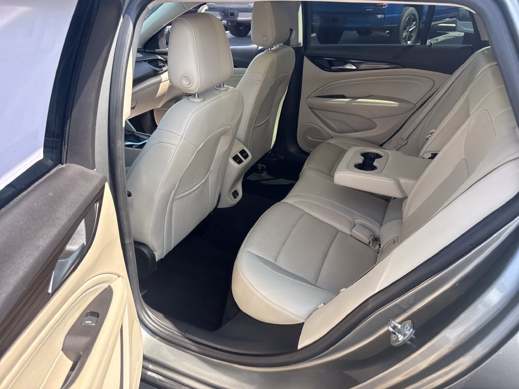 Used 2019 Buick Regal Essence w/ Driver Confidence Package I AWD/4WD image 16