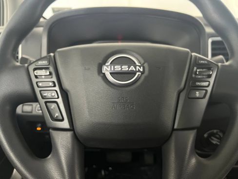Used 2024 Nissan Frontier SV w/ Technology Package AWD/4WD image 60