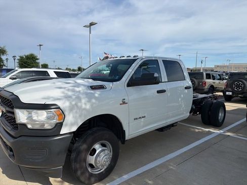 Used 2022 RAM 3500 Tradesman w/ Max Tow Package RWD image 3