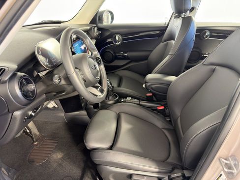 Certified 2023 MINI Cooper S image 5