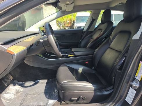 Used 2019 Tesla Model 3 Long Range AWD/4WD image 9