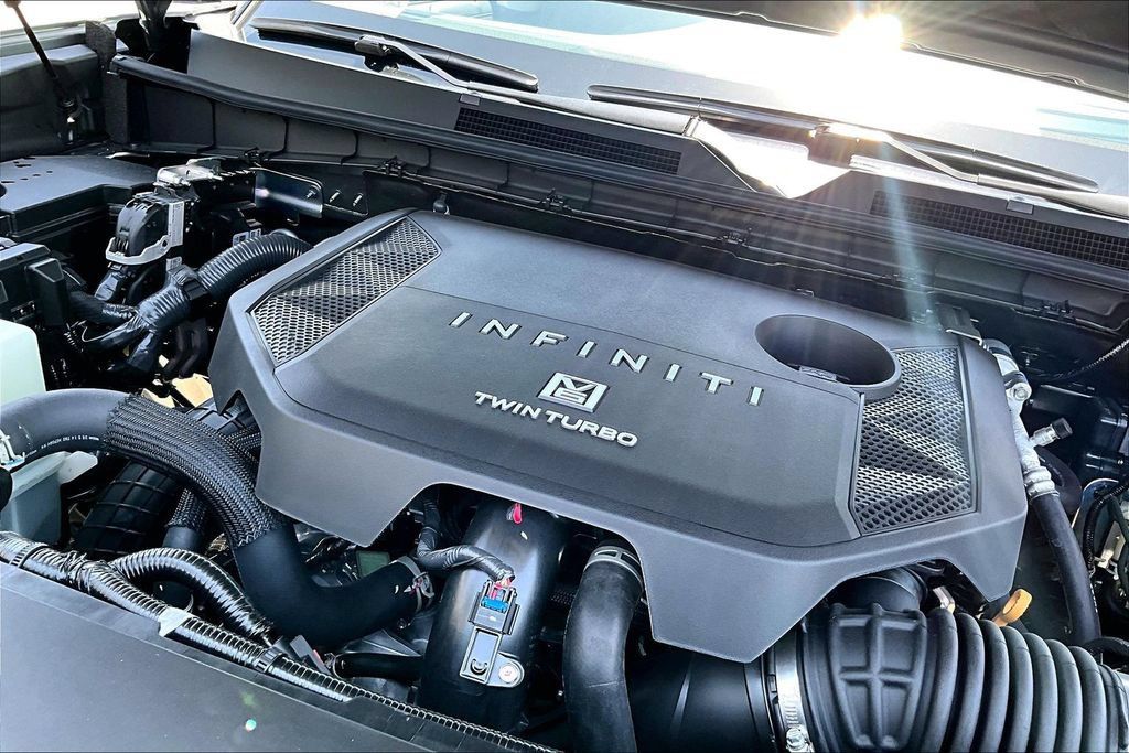 New 2027 INFINITI QX80 Luxe w/ Cargo Package RWD image 28