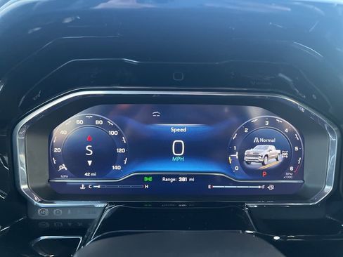 New 2025 Chevrolet Silverado 1500 RST w/ Convenience Package II image 12