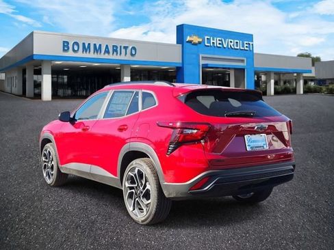 New 2026 Chevrolet Trax RS w/ Driver Confidence Package FWD image 3