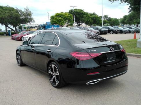 Used 2024 Mercedes-Benz C 300 Sedan image 13