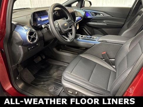 Used 2026 Chevrolet Equinox EV LT image 11