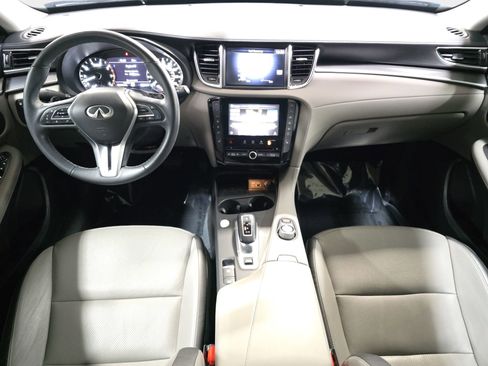 Certified 2023 INFINITI QX50 Luxe image 9