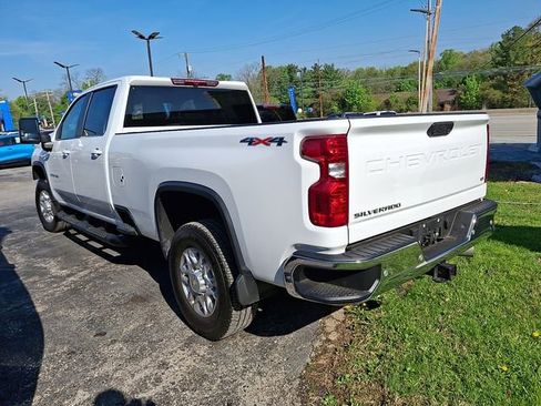 Used 2025 Chevrolet Silverado 2500 LT w/ Safety Package AWD/4WD image 4