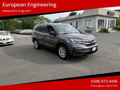 Used 2019 Honda Pilot LX image 1