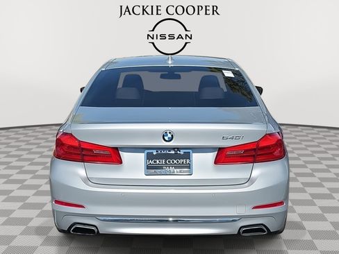 Used 2017 BMW 540i image 6