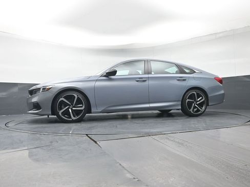 Used 2022 Honda Accord Sport image 31