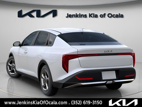 New 2026 Kia K4 LXS image 6