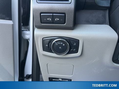 Used 2020 Ford F350 XL w/ Power Equipment Group image 34